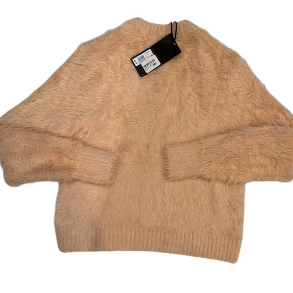 Future Collective Mock Neck Cropped Peach Color Fuzzy Sweater Size Large - Picture 6 of 10